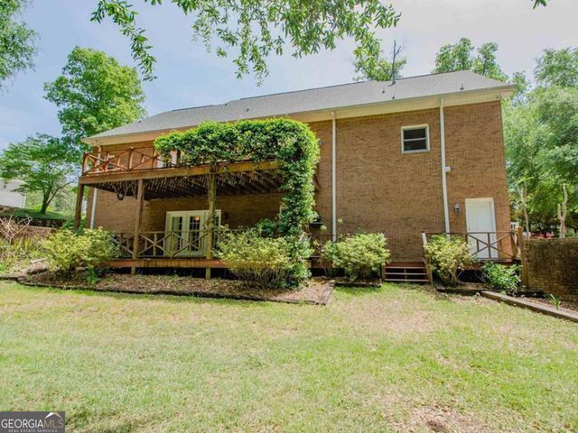 110 Holly Drive, Warner Robins, GA 31088