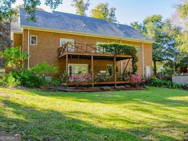 110 Holly Drive, Warner Robins, GA 31088