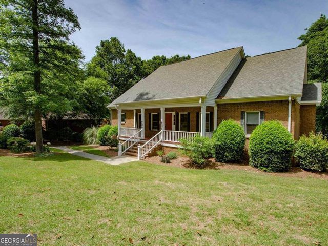 110 Holly Drive, Warner Robins, GA 31088