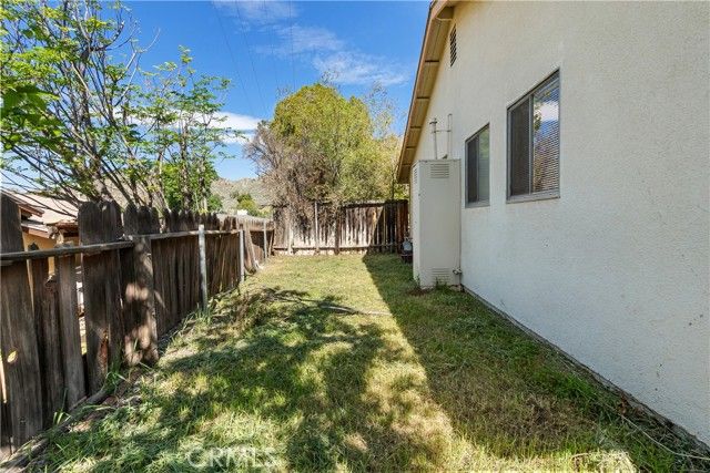 658 Glenhill, Riverside, CA 92507