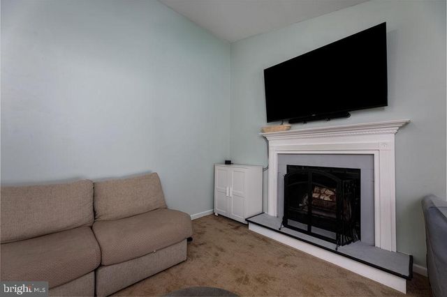 1010 MARINER, Manahawkin, NJ 08050