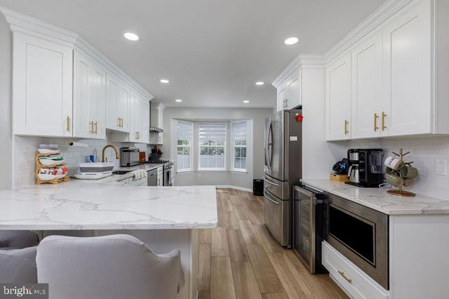 1010 MARINER, Manahawkin, NJ 08050