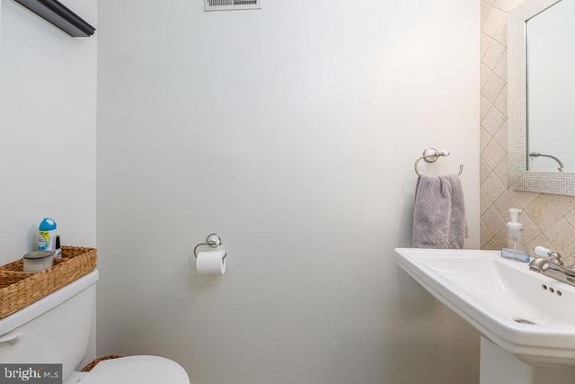 1010 MARINER, Manahawkin, NJ 08050