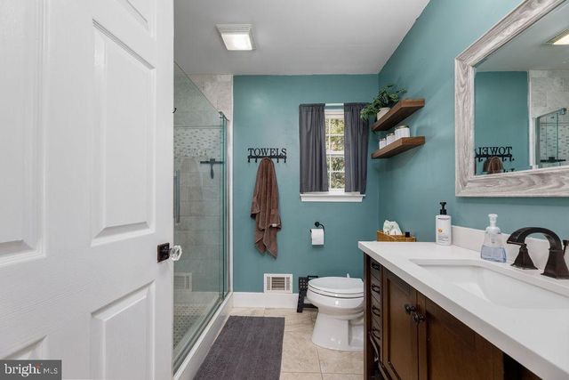 1010 MARINER, Manahawkin, NJ 08050