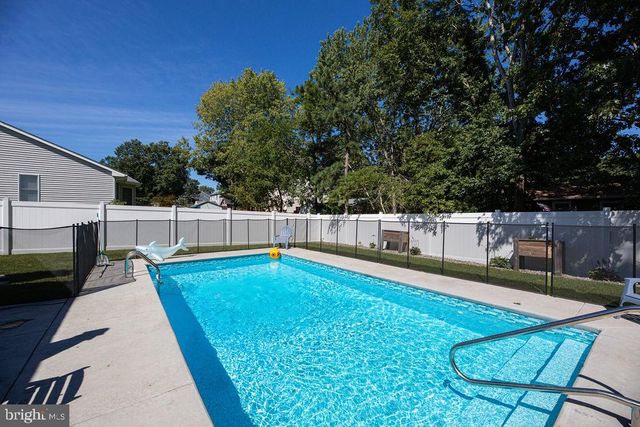 1010 MARINER, Manahawkin, NJ 08050