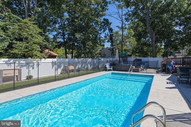 1010 MARINER, Manahawkin, NJ 08050