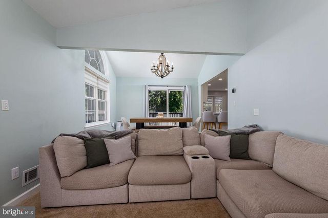 1010 MARINER, Manahawkin, NJ 08050
