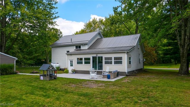 9700 Silica Sand Road, Garrettsville, OH 44231
