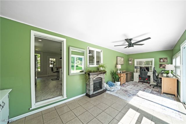 9700 Silica Sand Road, Garrettsville, OH 44231