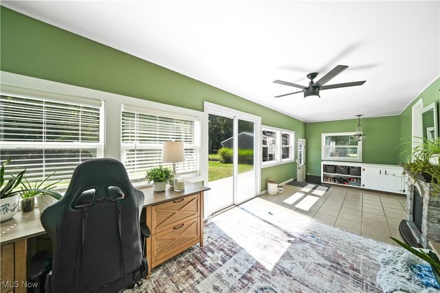 9700 Silica Sand Road, Garrettsville, OH 44231