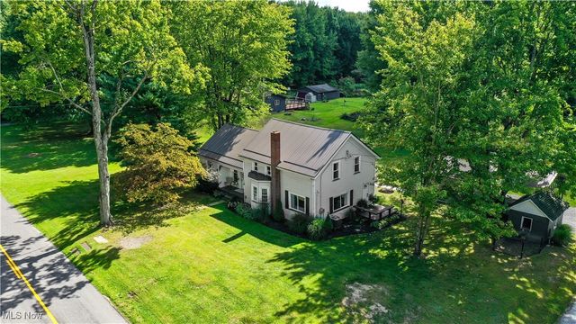 9700 Silica Sand Road, Garrettsville, OH 44231