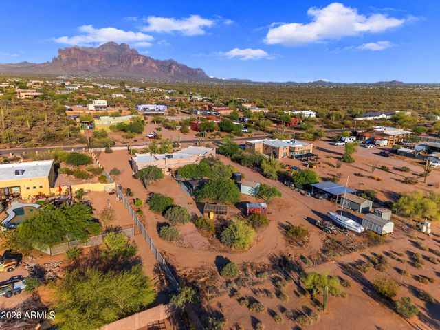 4284 N COLT Road, Apache Junction, AZ 85119