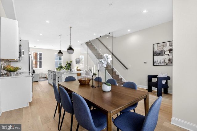 2719 LORRAINE CT, Philadelphia, PA 19131