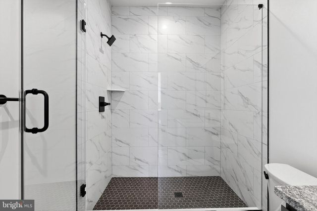 2719 LORRAINE CT, Philadelphia, PA 19131