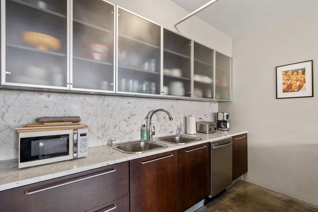 453 Washington St 7E, Boston, MA 02111