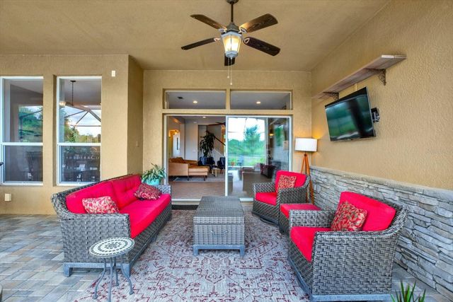 7518 AMBLESIDE DRIVE, Land O Lakes, FL 34637