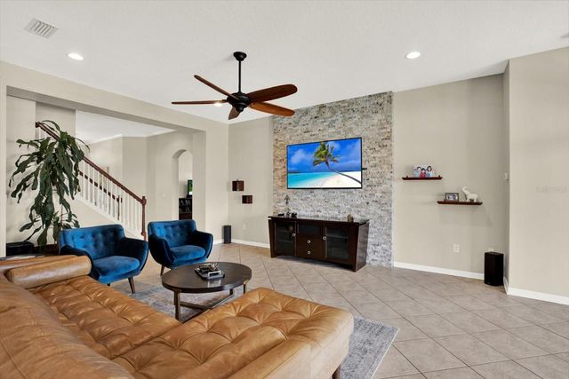 7518 AMBLESIDE DRIVE, Land O Lakes, FL 34637