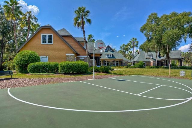 7518 AMBLESIDE DRIVE, Land O Lakes, FL 34637