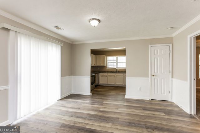 372 Jasmine Drive, Locust Grove, GA 30248