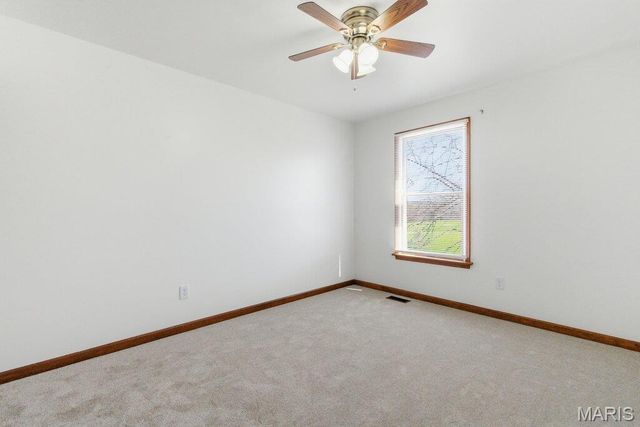 1104 S Charlemagne Drive, Lake St Louis, MO 63367