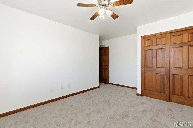 1104 S Charlemagne Drive, Lake St Louis, MO 63367