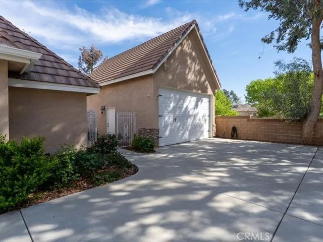 4107 Paddock Way, Lancaster, CA 93536