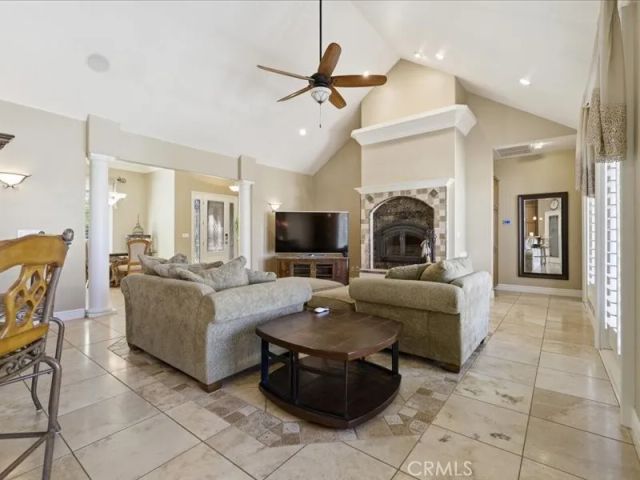 4107 Paddock Way, Lancaster, CA 93536