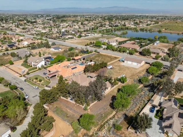 4107 Paddock Way, Lancaster, CA 93536