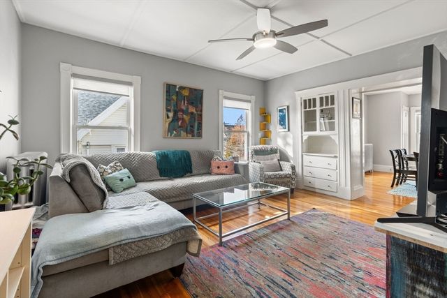 100 Medford St, Malden, MA 02148