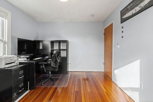 100 Medford St, Malden, MA 02148