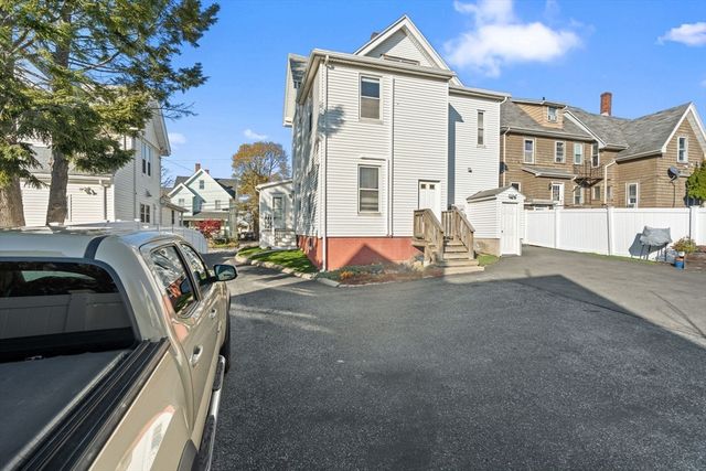 100 Medford St, Malden, MA 02148
