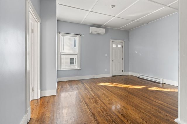 100 Medford St, Malden, MA 02148