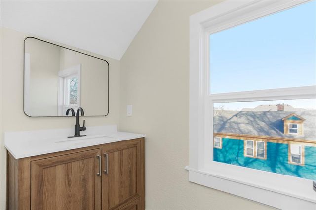 3312 Holmes Street, Kansas City, MO 64109