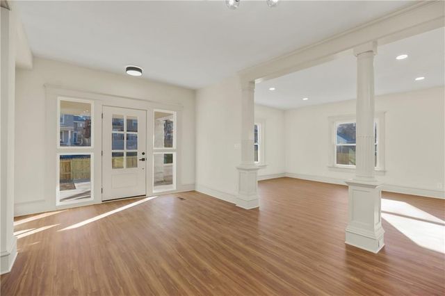 3312 Holmes Street, Kansas City, MO 64109