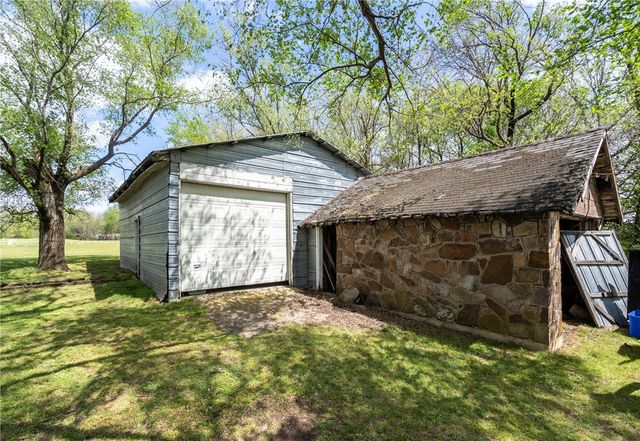 22496 Highway 62, Summers, AR 72769