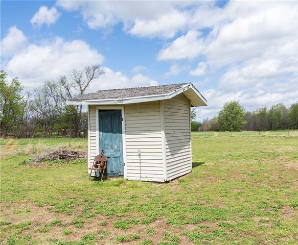 22496 Highway 62, Summers, AR 72769