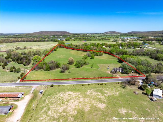 22496 Highway 62, Summers, AR 72769