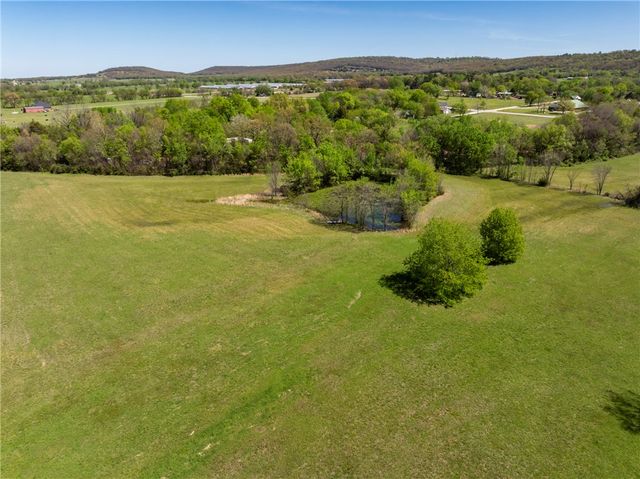 22496 Highway 62, Summers, AR 72769