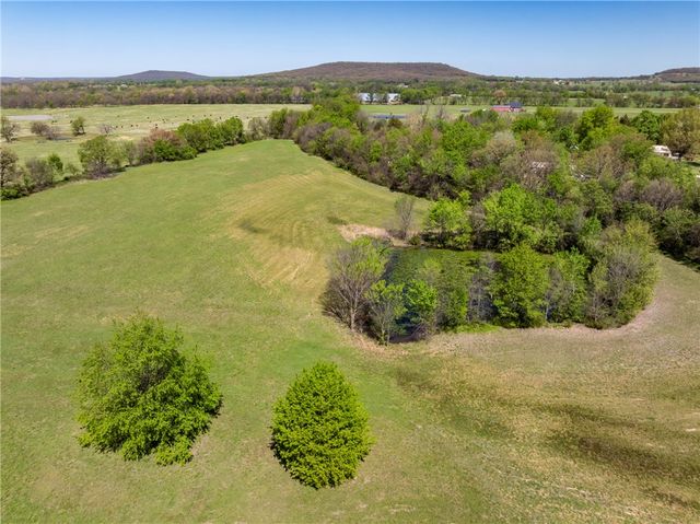22496 Highway 62, Summers, AR 72769