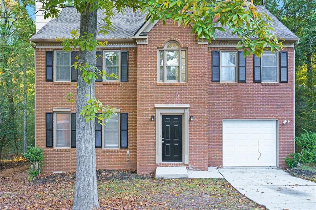 5450 FOX HAVEN Trail, Stone Mountain, GA 30088