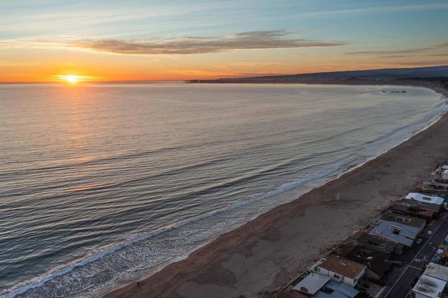 339 Beach Drive, Aptos, CA 95003