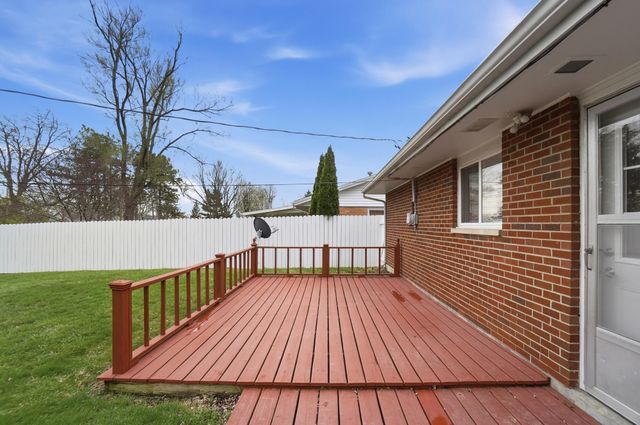 317 Mumford Drive 317 Mumford Drive, Troy, OH 45373