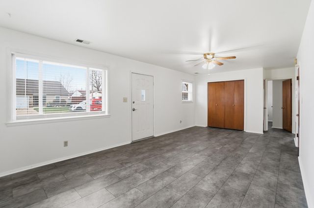 317 Mumford Drive 317 Mumford Drive, Troy, OH 45373