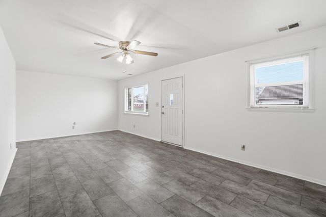 317 Mumford Drive 317 Mumford Drive, Troy, OH 45373