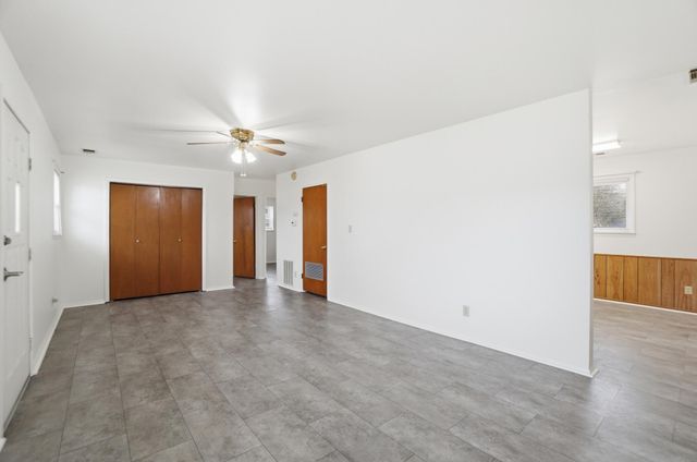 317 Mumford Drive 317 Mumford Drive, Troy, OH 45373