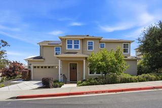 39 Live Oak Drive, San Mateo, CA 94403