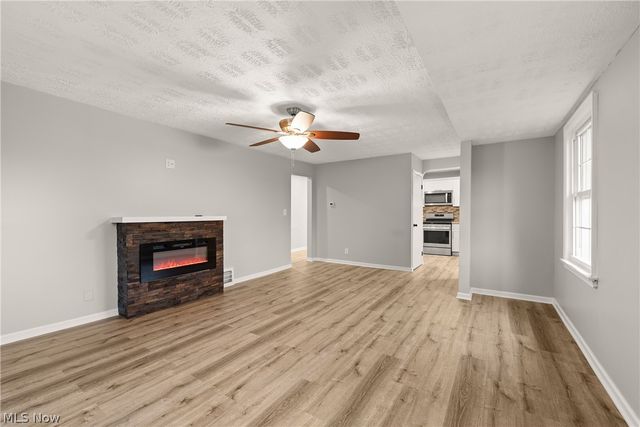 7623 Macedonia Road, Oakwood, OH 44146