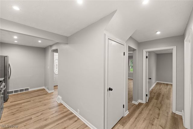 7623 Macedonia Road, Oakwood, OH 44146