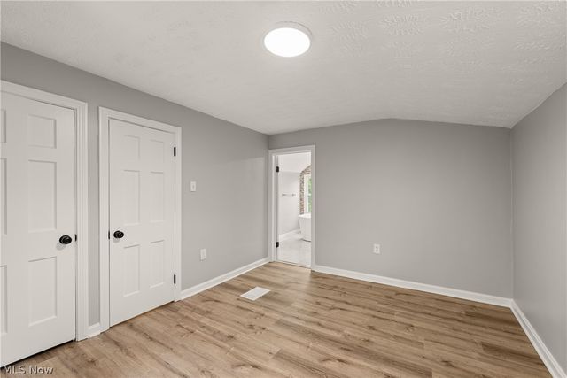 7623 Macedonia Road, Oakwood, OH 44146