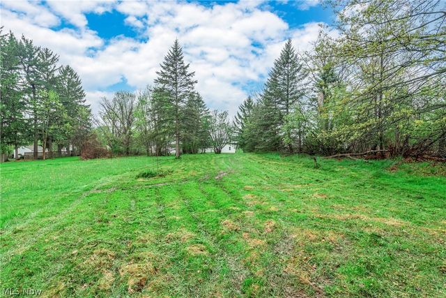 7623 Macedonia Road, Oakwood, OH 44146